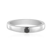 Zilveren ring met een zwarte diamant