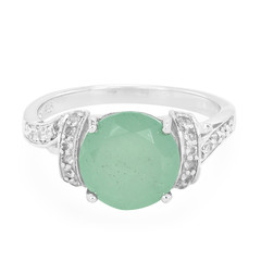 Zilveren ring met een groene chalcedoon