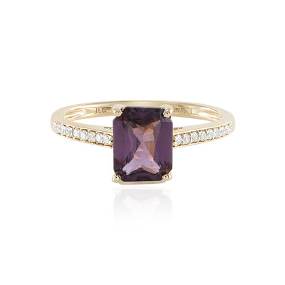 Gouden ring met een Lavendel Luc Yen spinel (AMAYANI)