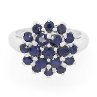 Zilveren ring met een blauwe saffier