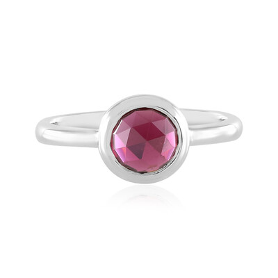 Zilveren ring met een framboos rhodoliet