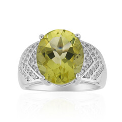 Zilveren ring met een Ouro Verde kwarts