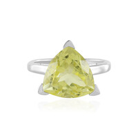 Zilveren ring met een Ouro Verde kwarts