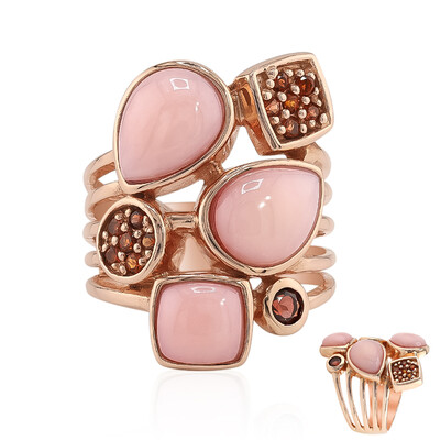 Zilveren ring met roze opalen