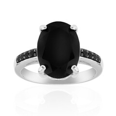 Zilveren ring met een zwarte onyx