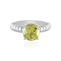 Zilveren ring met een Ouro Verde kwarts