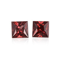 Edelsteen met roze zirkonen 1.71 ct