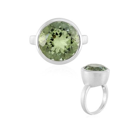 Zilveren ring met een groene amethist (MONOSONO COLLECTION)