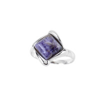 Zilveren ring met een Charoite