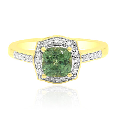 Gouden ring met een Madagaskar Demantoid (John Ferry)