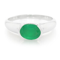 Zilveren ring met een groene chalcedoon