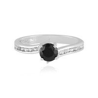 Zilveren ring met een zwarte spinel