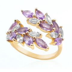 Gouden ring met Onverhitte Purper Saffieren