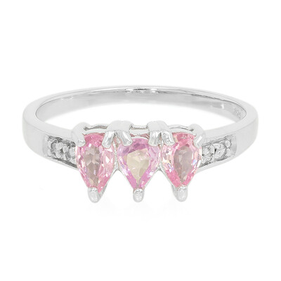 Zilveren ring met roze saffieren