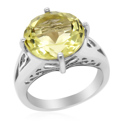 Zilveren ring met een Ouro Verde kwarts