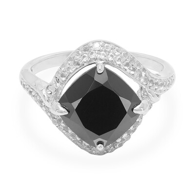 Zilveren ring met een zwarte spinel