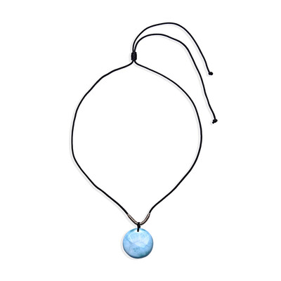 Halsketting met een larimar