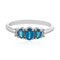 Zilveren ring met een neon blauwe apatiet