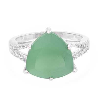 Zilveren ring met een groene chalcedoon