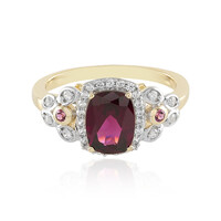 Gouden ring met een magenta granaat