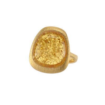 Zilveren ring met een cognac Baltische barnsteen (dagen)